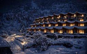 Manuallaya The Resort & Spa